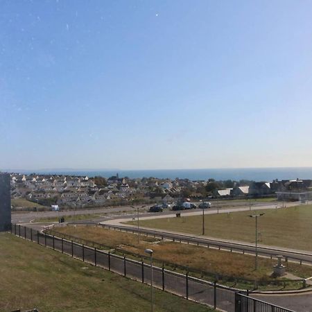 D&W Studio Apartment With Mega Seaview Weston Exteriér fotografie